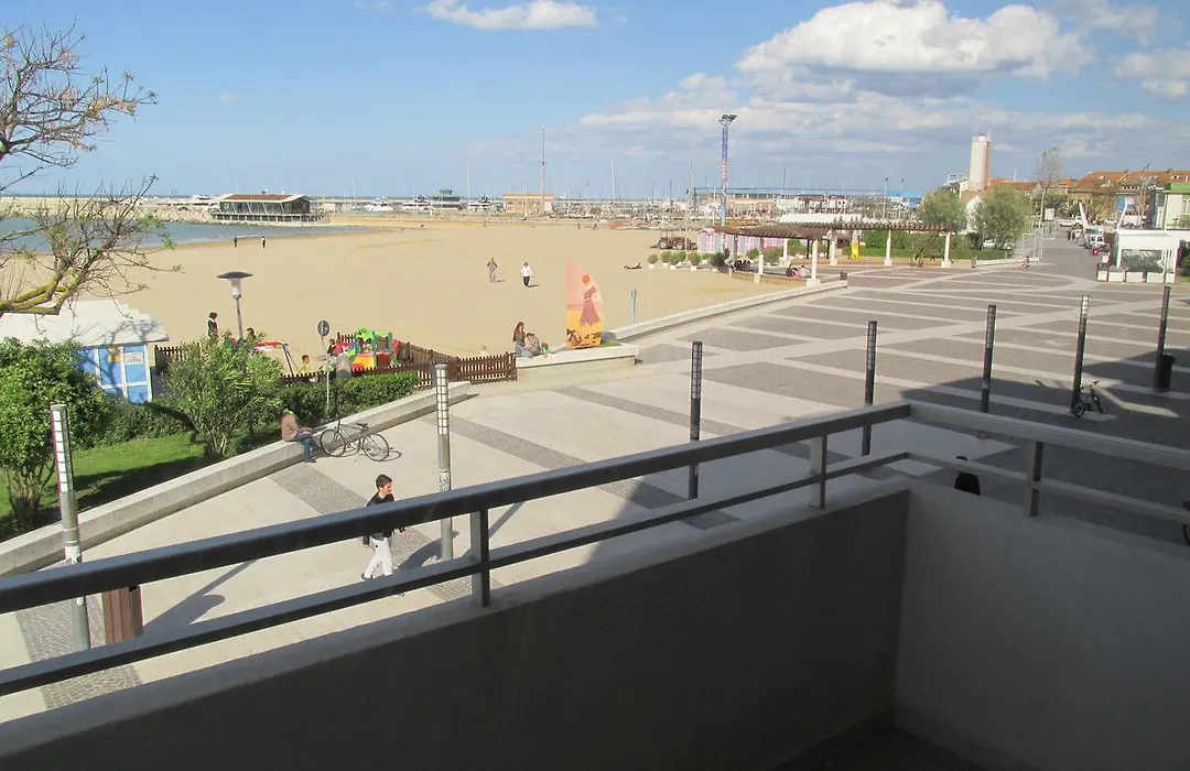 Hotel Plaza-1