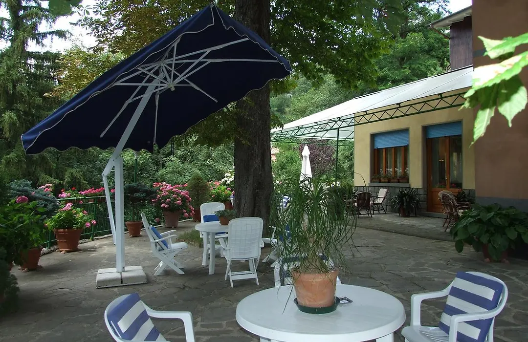 Hotel Villa Patrizia-1