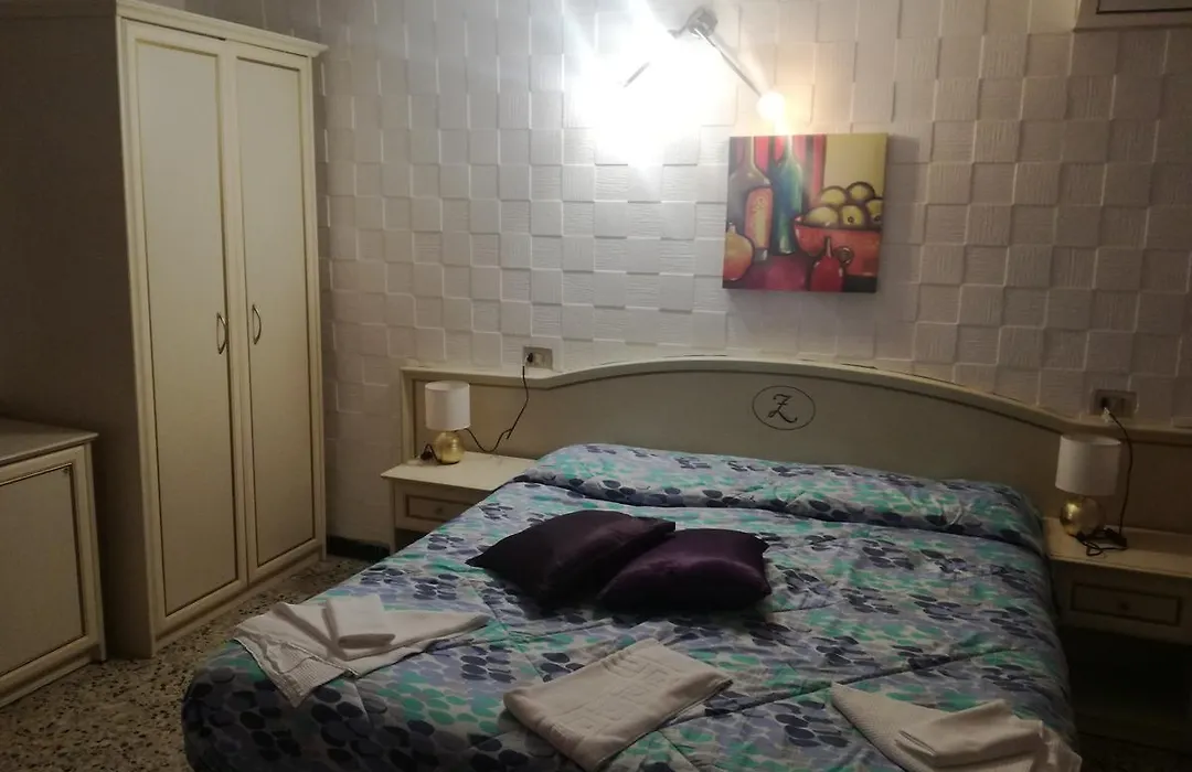 Hotel La Zorza-1