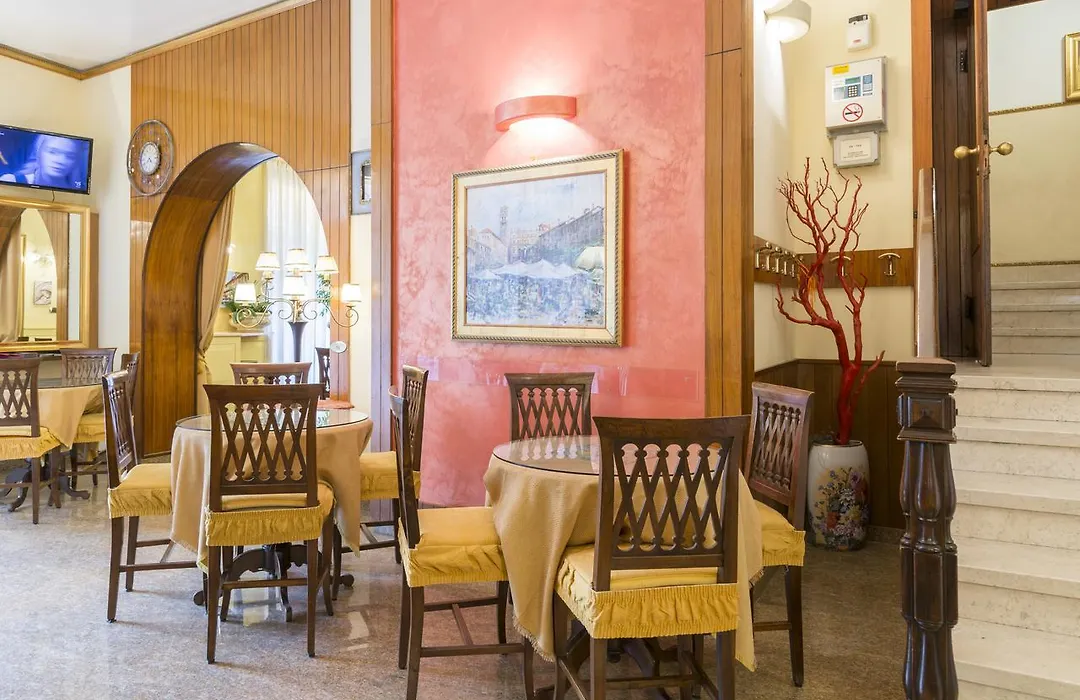 Albergo Trento-1