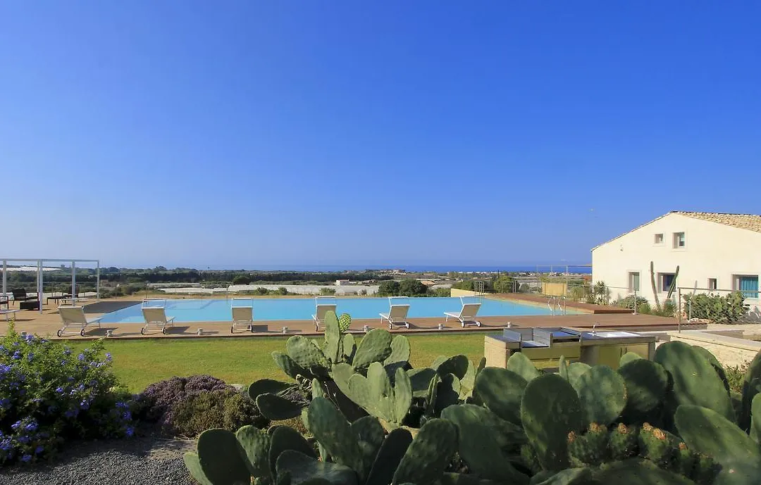 Petrantica Resort-1