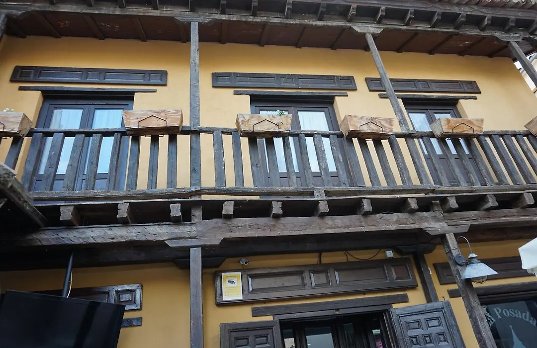 La Posada De La Magistral-1