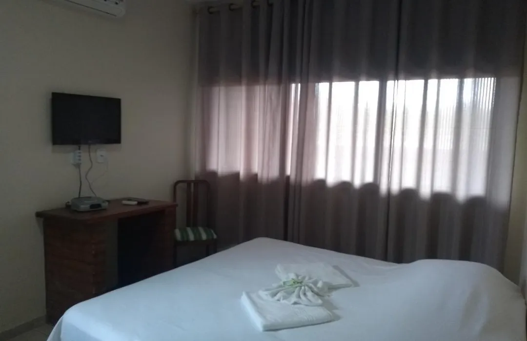 Summer Hotel-1