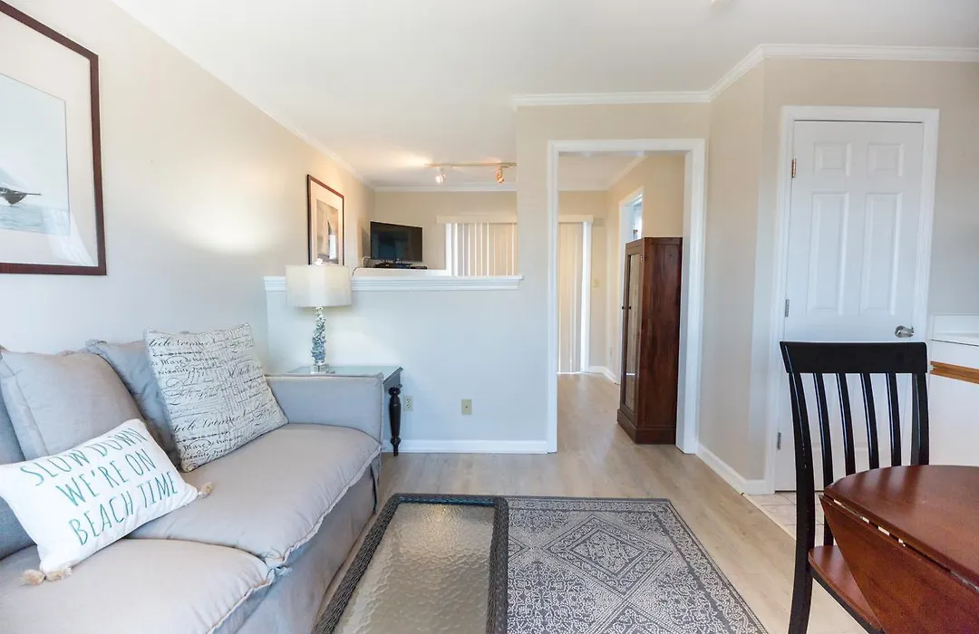 Inn At Fairfield Beach-1