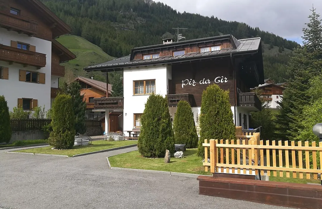 Piz Da Cir-1