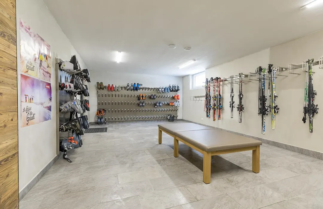 Ofentuerl Alpine Living-1