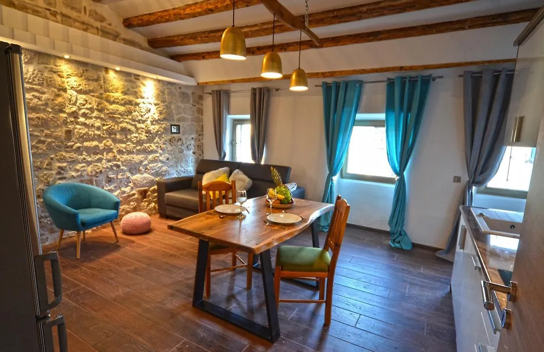 Noanna Apartment-1