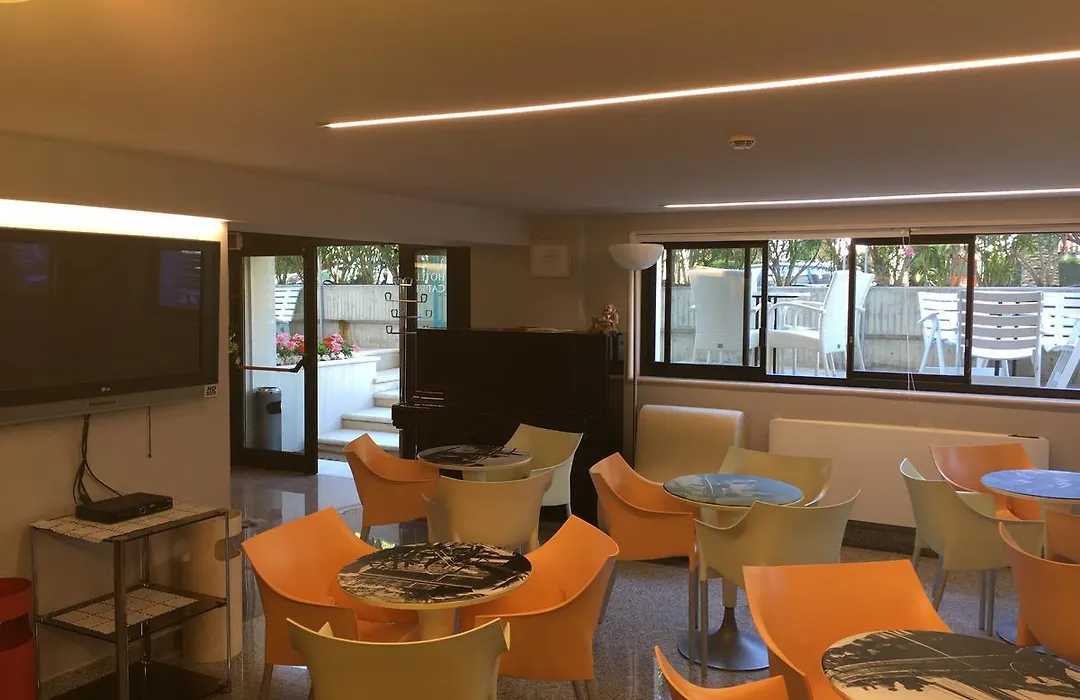 Hotel Capri-1
