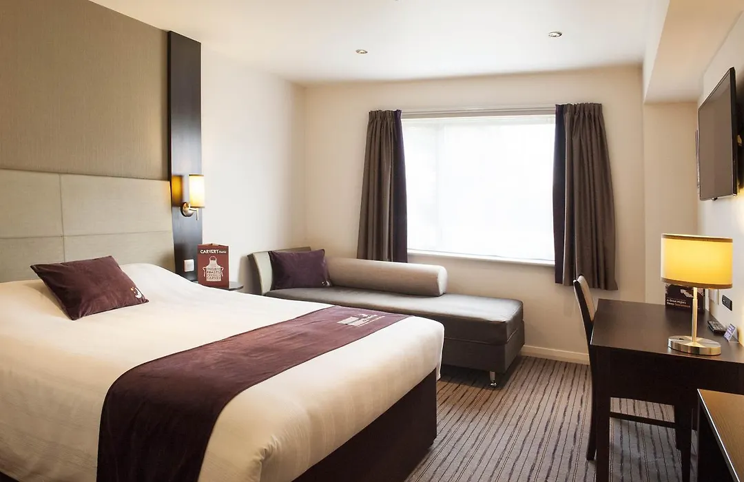 Premier Inn London Holborn-1