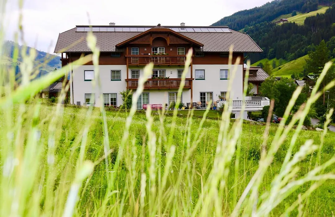 Appartementhaus Elmo Viehhauser KG-1