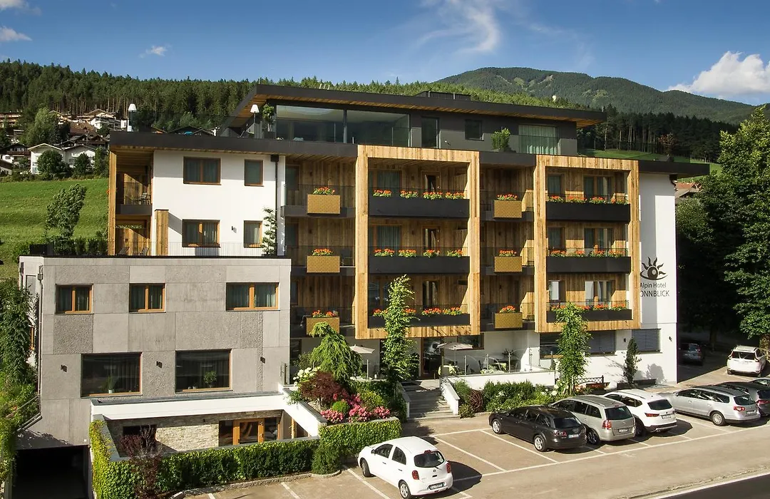 Alpin Hotel Sonnblick-1