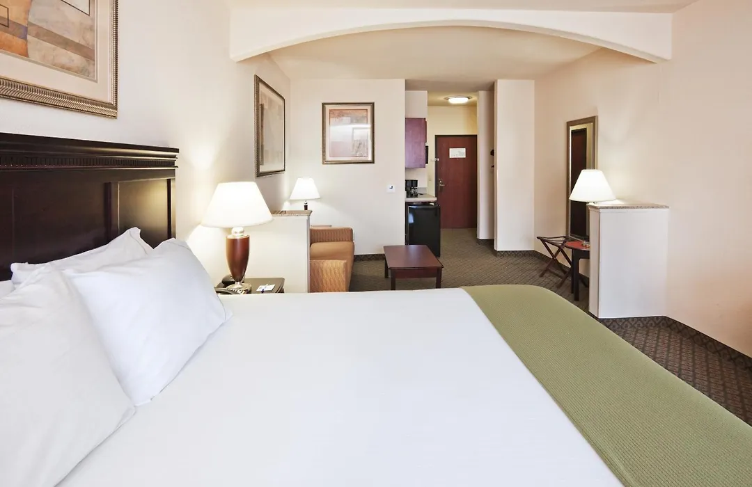 Holiday Inn Express Hotel And Suites Corsicana I-45 By Ihg-1