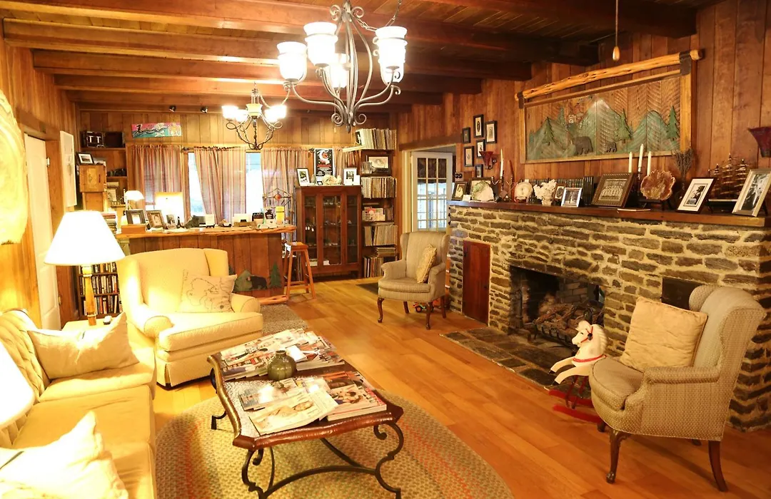 Grandview Lodge-1