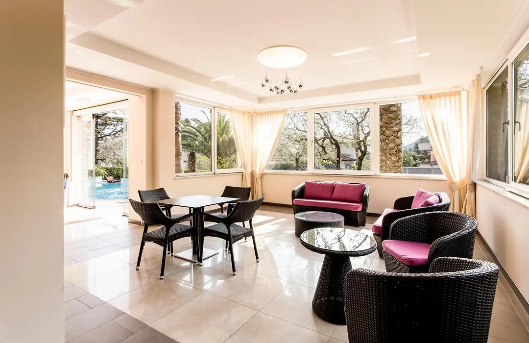 Hotel Sorriso-1