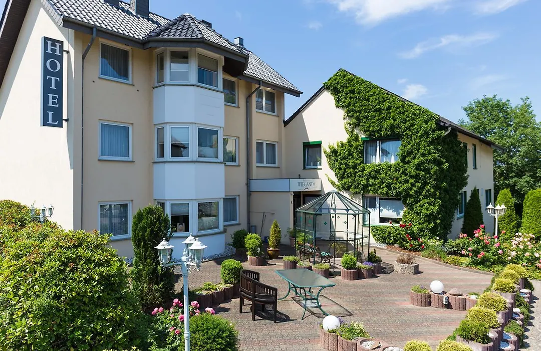 Trollinger Hof-1