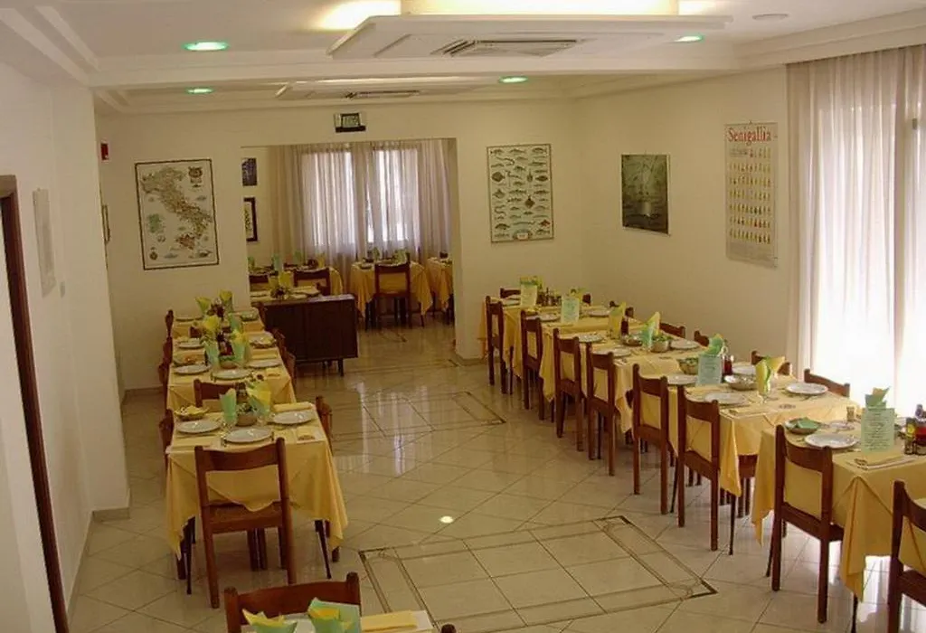 Hotel Vienna-1