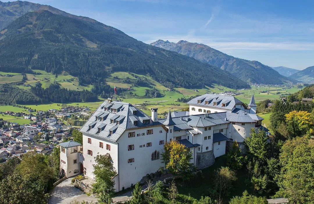 Hotel Schloss Mittersill-1