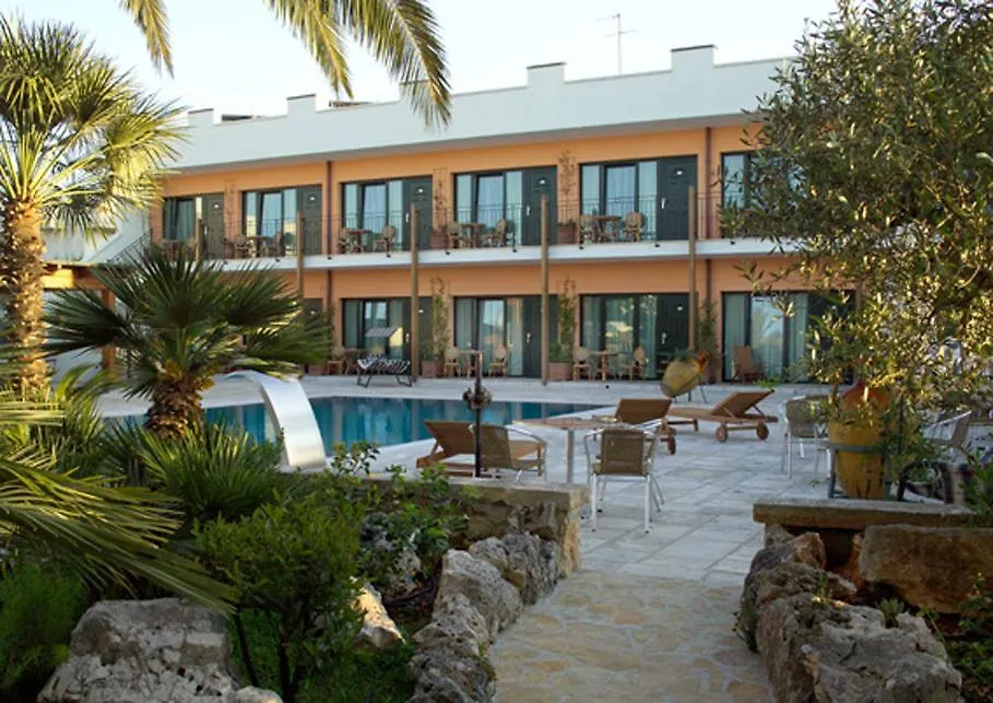 Hotel Cuor Di Puglia-1