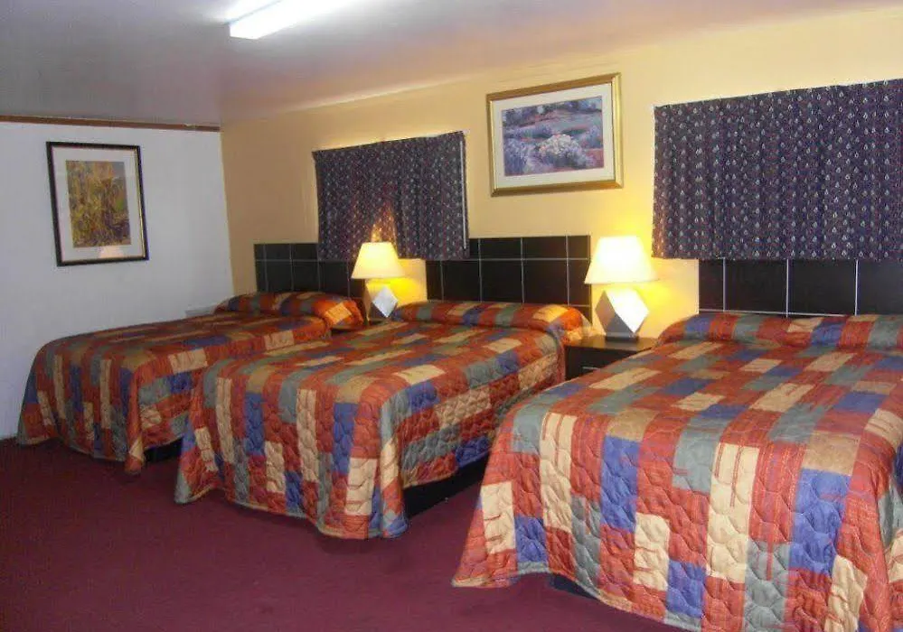 Flamingo Inn-1