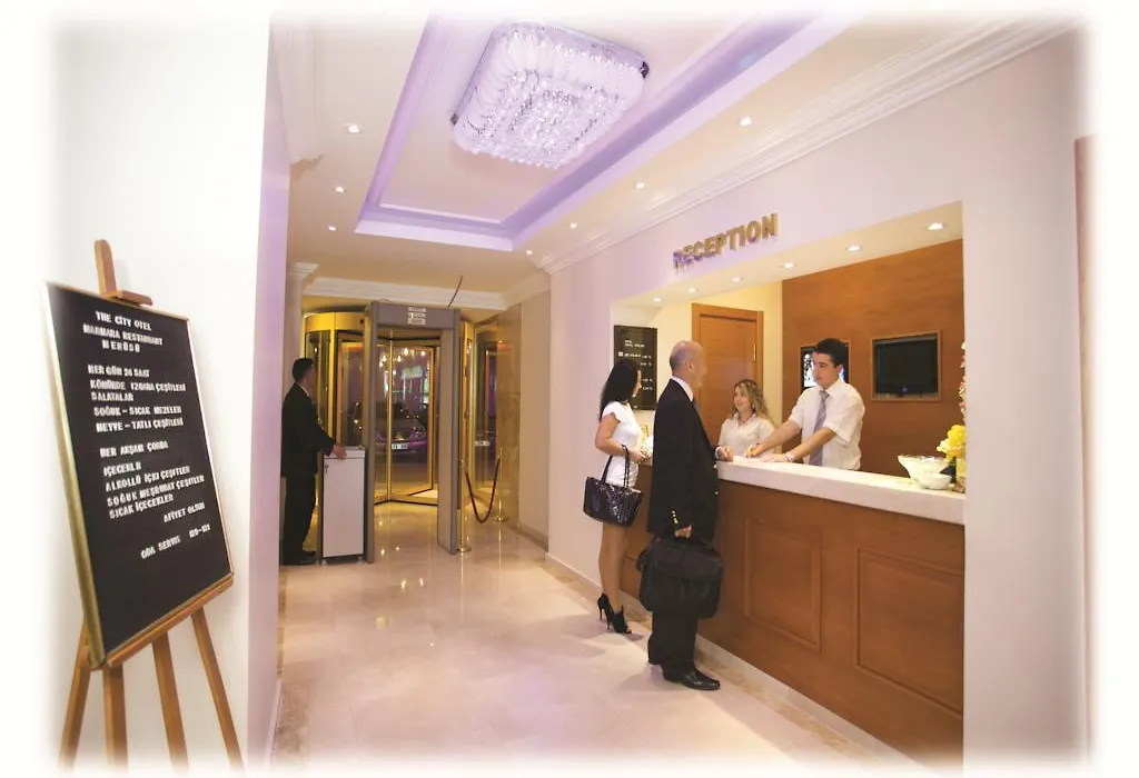 The City Hotel-1