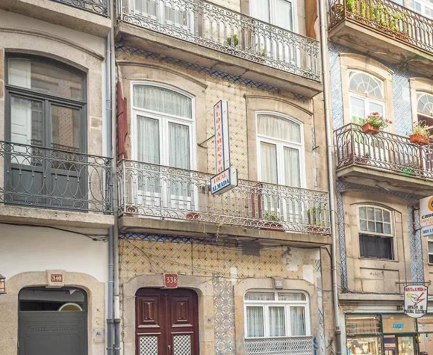 Almada Guest House-1