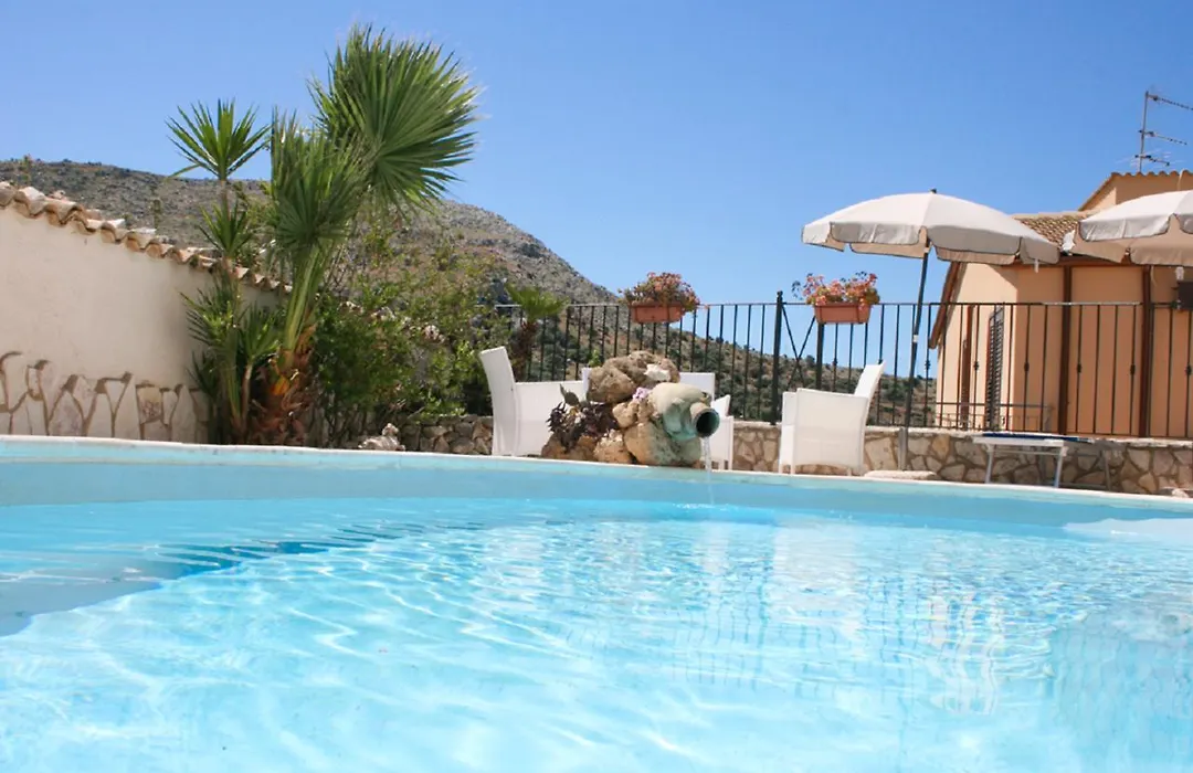 Hotel Il Cortile-1