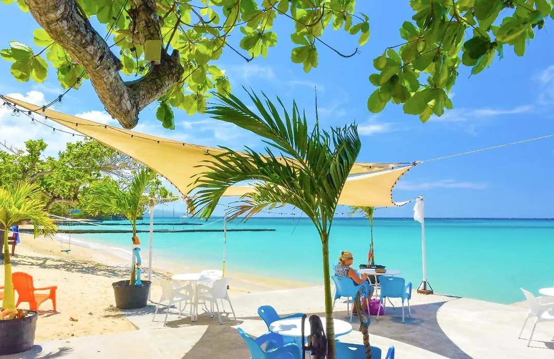 Kaz Kreol Beach Hotel-1