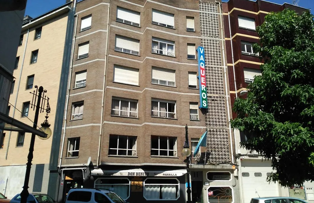 Hotel Vaqueros-1