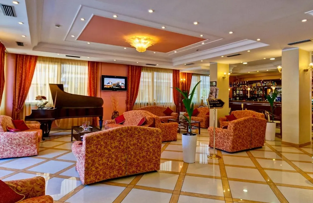 Hotel La Perla-1