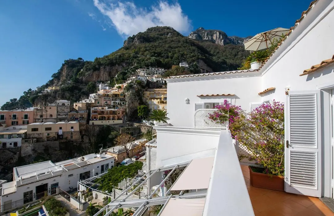 Villa Yiara (Adults Only)-1