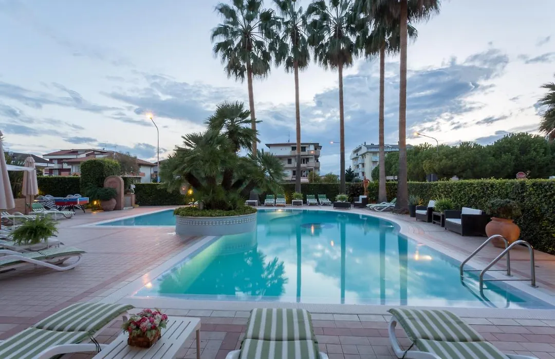 Residence Torre Del Mar-1