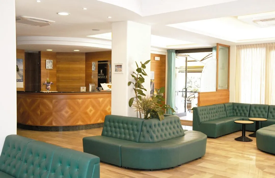 Hotel Turistica-1