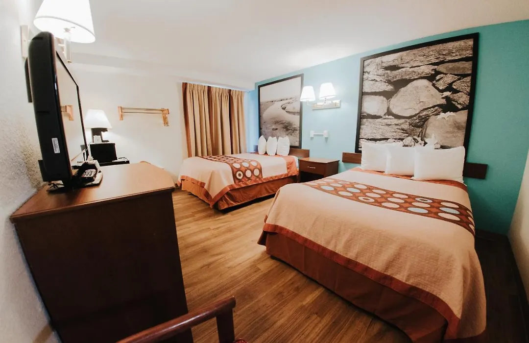 Super 8 By Wyndham Danbury-1