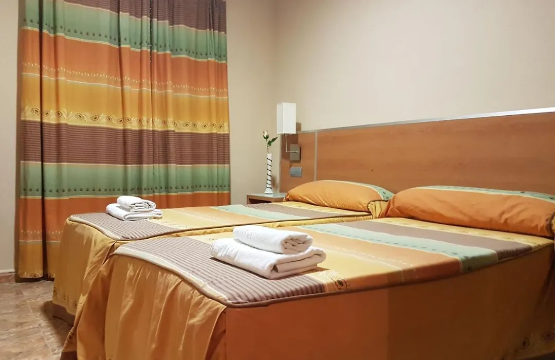Camping-Hotel Los Molinos-1