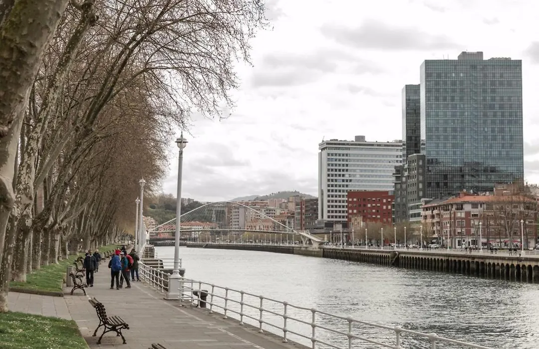 Pensión H30 Bilbao-1