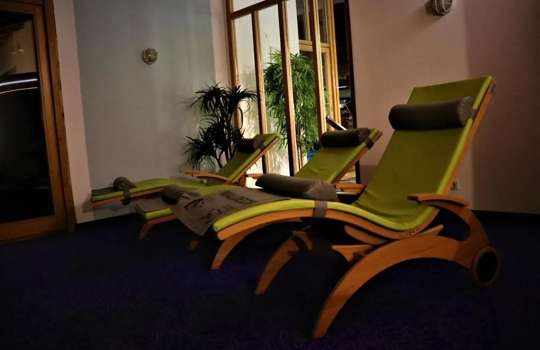 Hotel und Appartementhof Waldeck-1