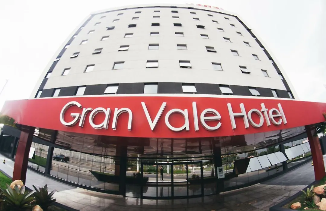 Summit Suites Hotel Cacapava-1