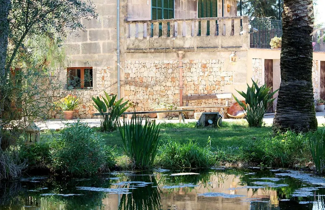 Petit Hotel Es Figueral-1