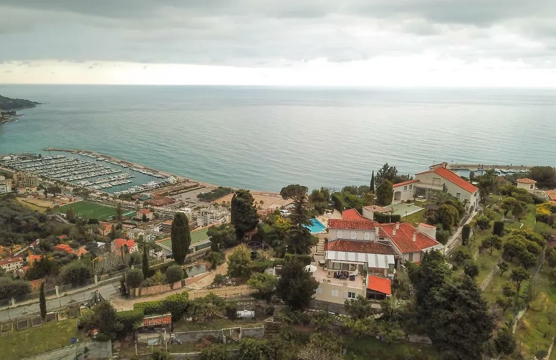 Villa Baina-1