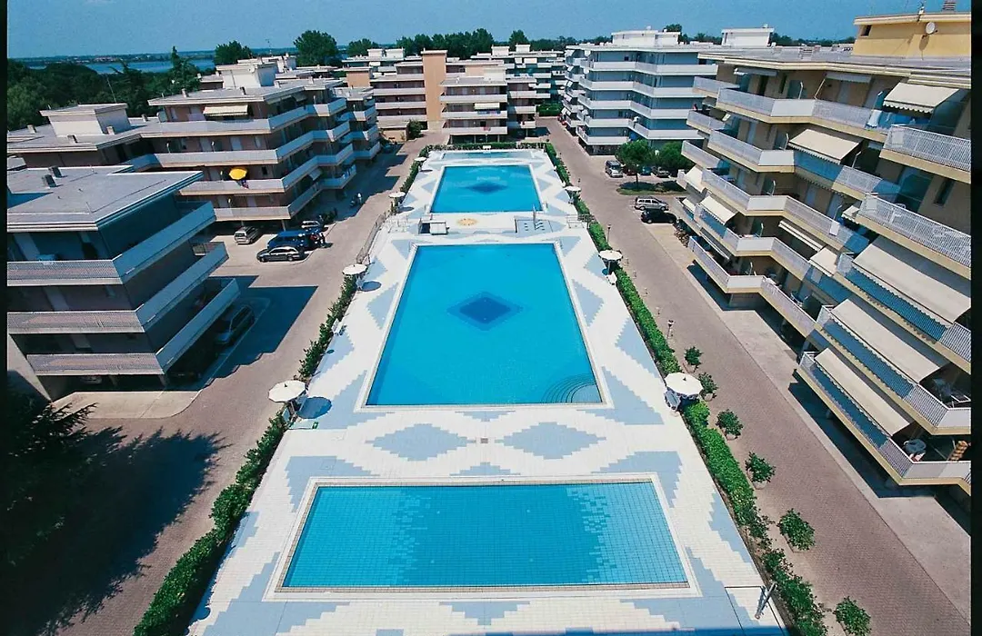 Residence Valbella - Geturhotels-1