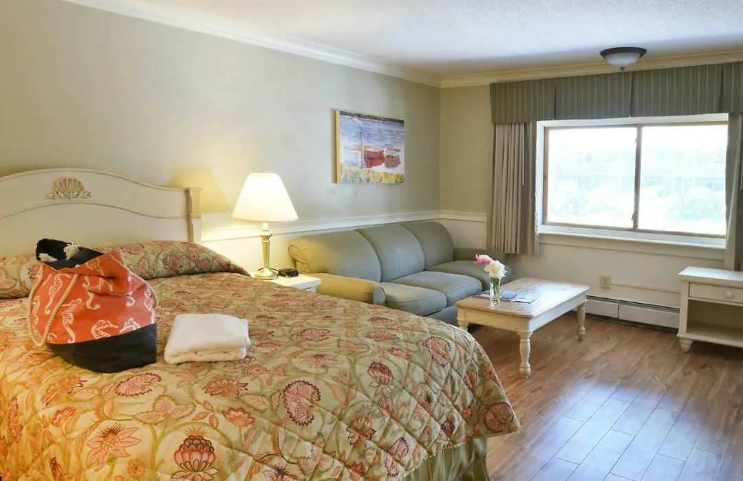 The Cove Motel-1