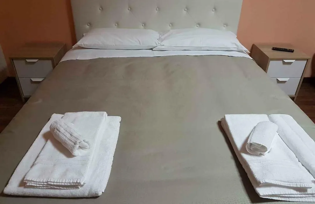 Hotel Piramide-1