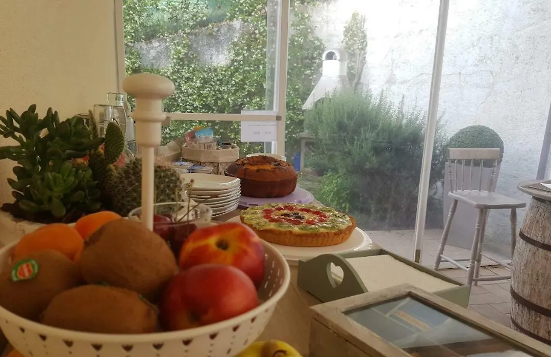B&B Vivere il Mare-1