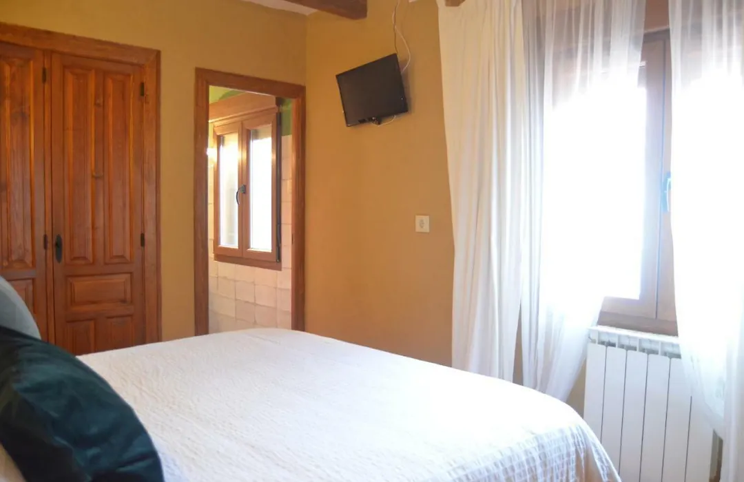 Hostal Refugio De Gredos-1