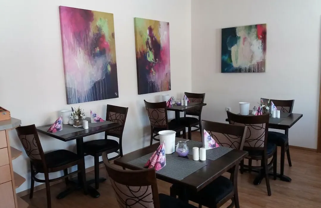 Hotel Garni Regent-1