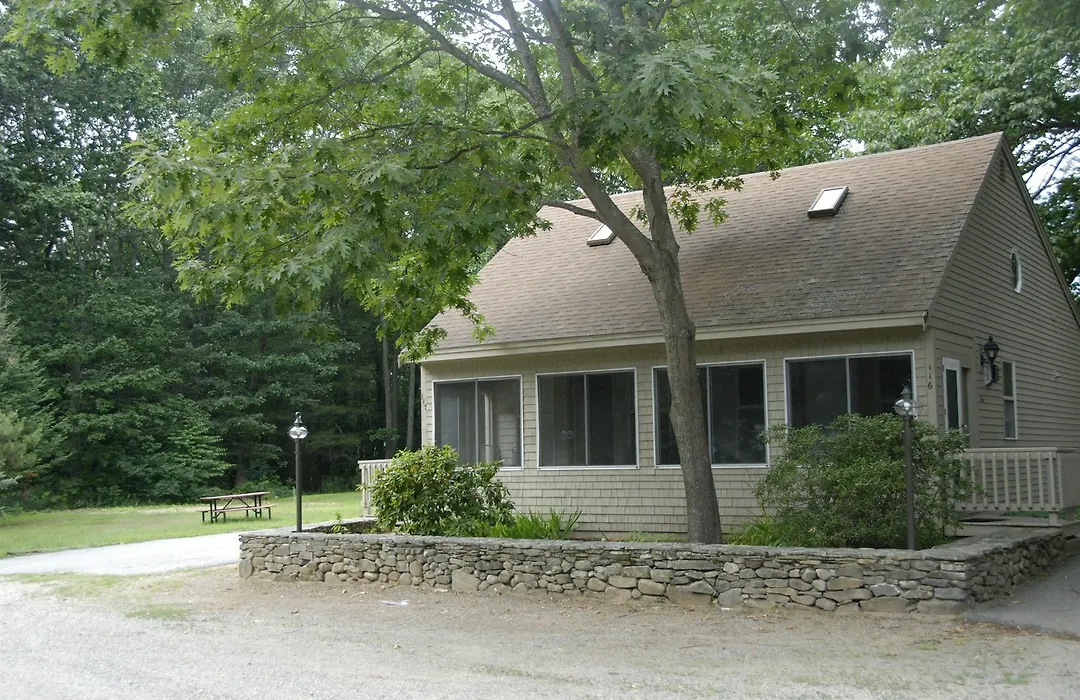 Wren'S Nest Village Inn-1