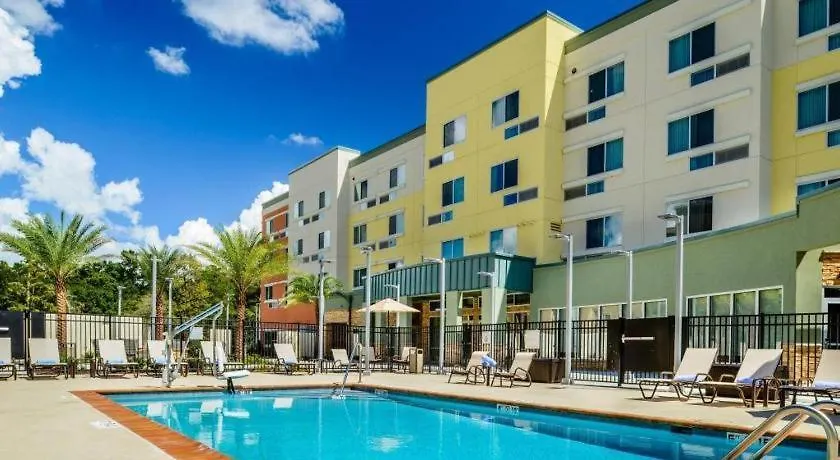 Courtyard Lake Charles-1