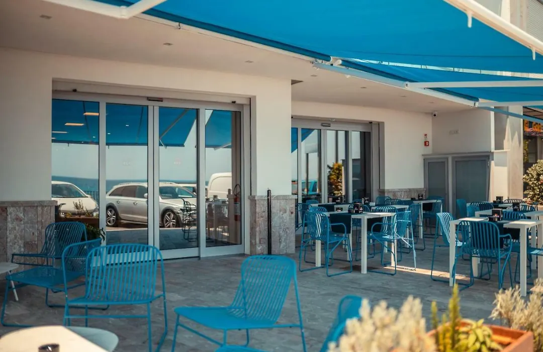 Nautilus Hotel-1