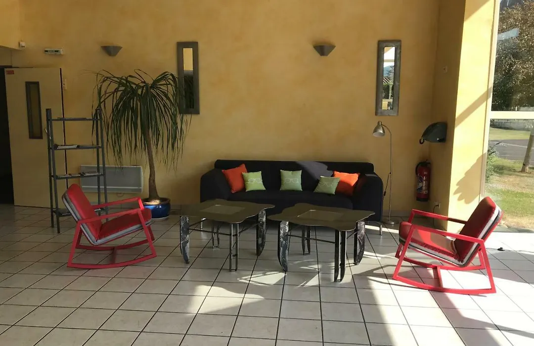 Hôtel La Colombiere Cantal-1