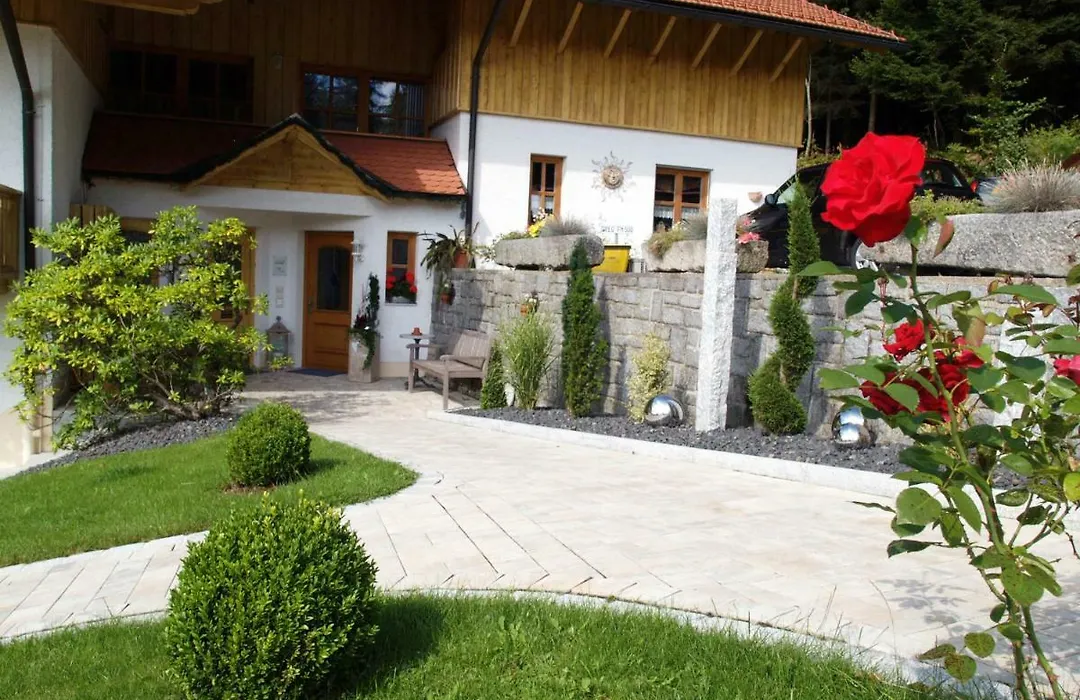 Haus Talblick-1